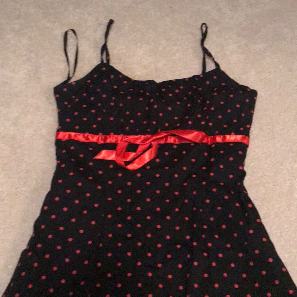 Black and red short homecoming dress